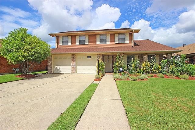 1st image of 3028 Tolmas Dr