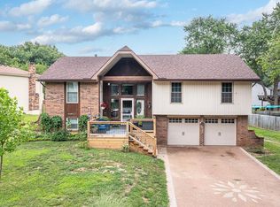 5737 Miami Ave, Kansas City, KS 66106