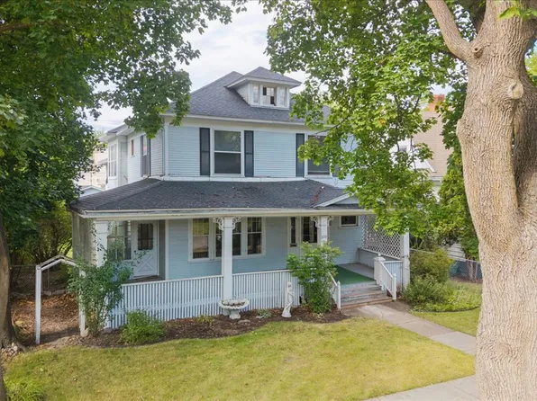 220 4th Ave E, Kalispell, MT 59901