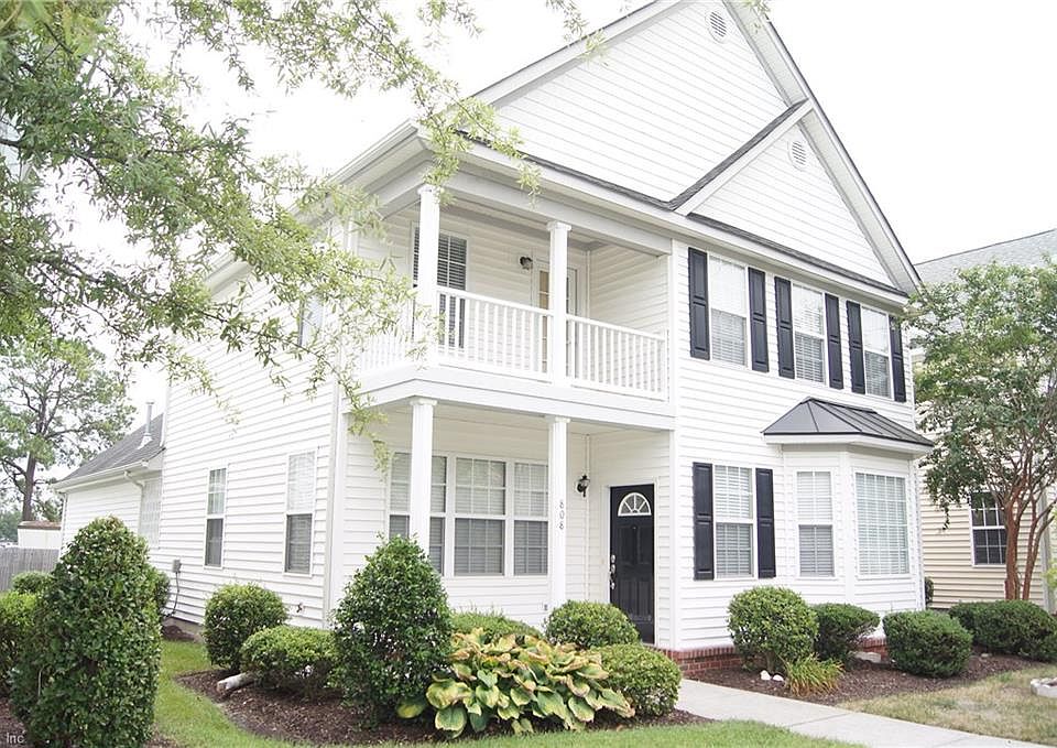 1st image of 808 Telfair Pl