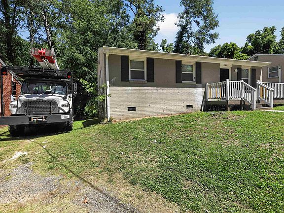 5th image of 780 Wofford St