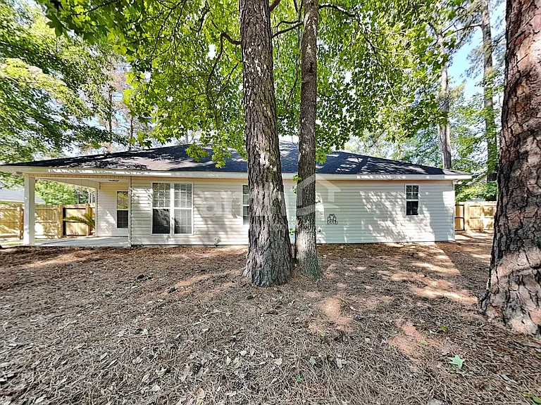 89 Stonewall Dr — Photo 17