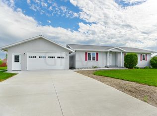 1104 Eickhof Blvd, Crookston, MN 56716