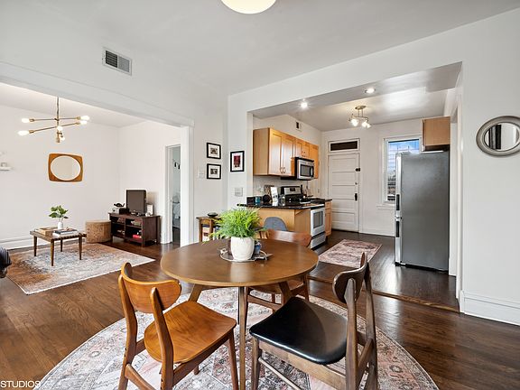 4th image of 3716 N Hoyne Ave APT 2