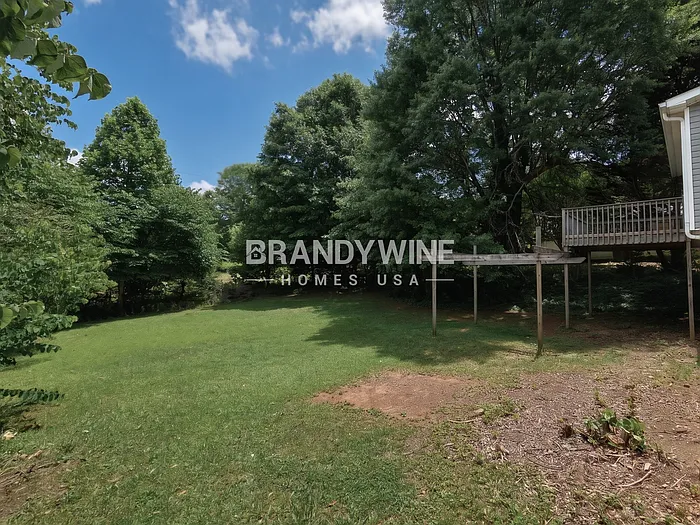 104 Dana Dr — Photo 22