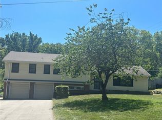 3501 Kings Hwy, Kansas City, MO 64137