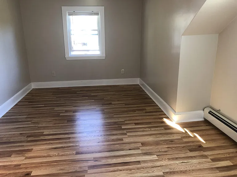 121 Wellington Rd — Photo 17