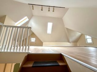 1054 Vance Ave FLOOR 2, Coraopolis, PA 15108