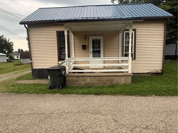 625 Henry St, Cambridge, OH 43725