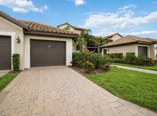5695 Palmer Cir #203, Bradenton, FL 34211