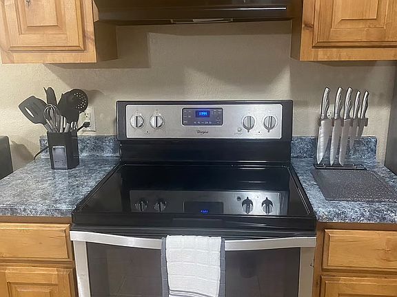 4th image of 419 Susanwood Dr