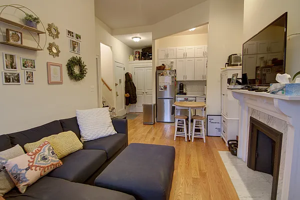 Rented by Guidance Realty Corp. | media 5