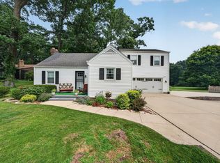 17835 Edgewood Walk, South Bend, IN 46635
