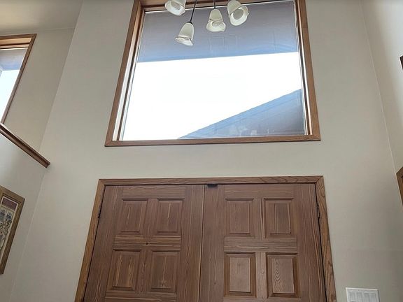 3rd image of 3261 N Silver Ridge Dr