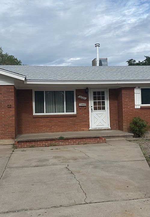 1st image of 2720 Louisiana Blvd NE