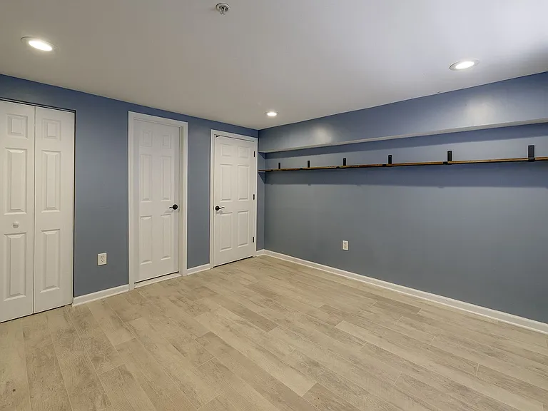 1932 3rd St NE #102 — Photo 37