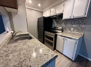 1735 E Washington St APT C23, Colton, CA 92324