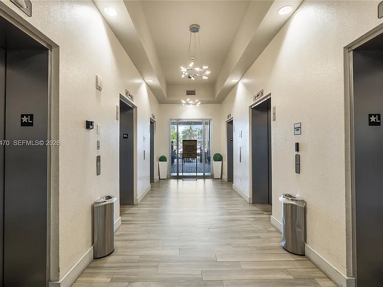 1750 N Bayshore Dr #3409 — Photo 27