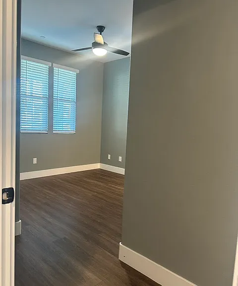 99 Jagla St — Photo 12