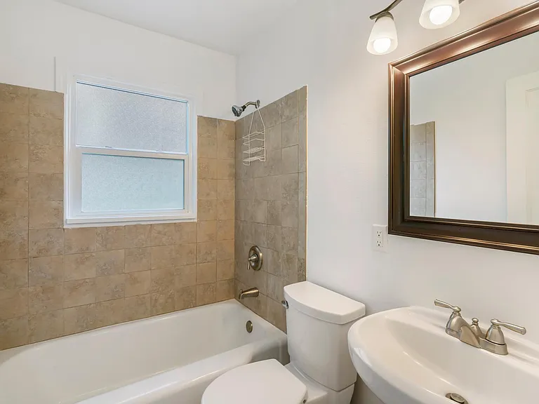 9006 Highland Ave SW — Photo 19