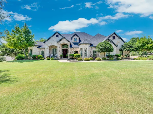3840 Angela Ct, Midlothian, TX 76065