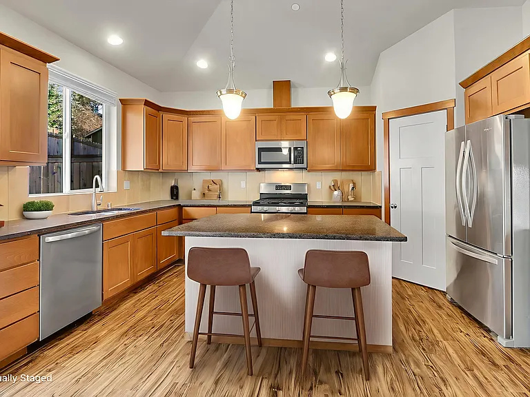 5209 Glenwood Ave — Photo 4
