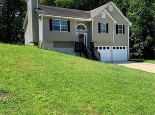 516 Woodbridge Dr, Dallas, GA 30157