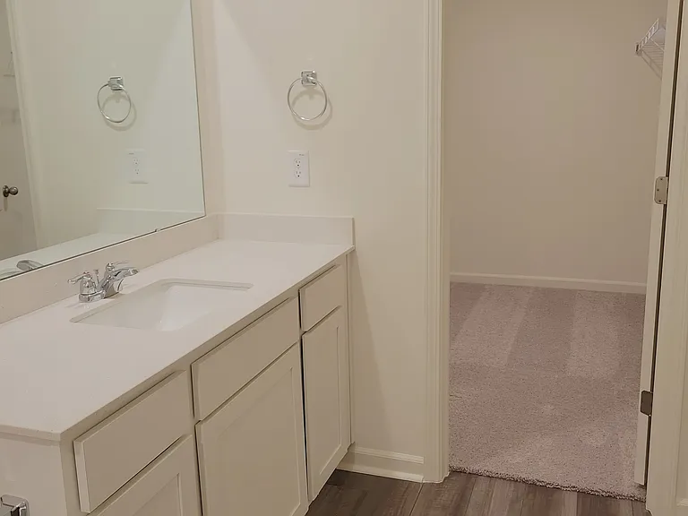 1122 Tofino Dr — Photo 11