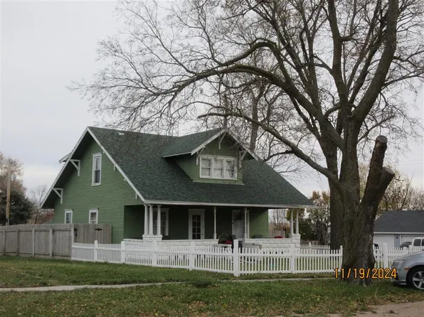 503 Dawson St, Farnam, NE 69029