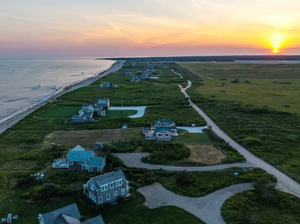 20 Madequecham Valley Rd W, Nantucket, MA 02554