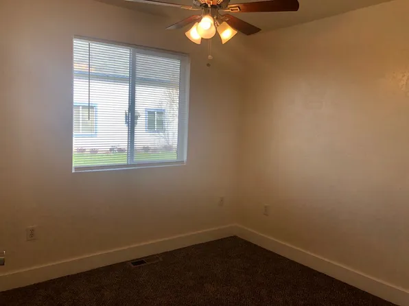 4th St. Fourplex, 623 SW 4th St APT 1, Pendleton, OR 97801