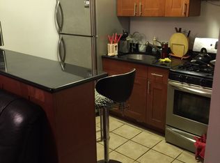 8330 Vietor Ave, Flushing, NY