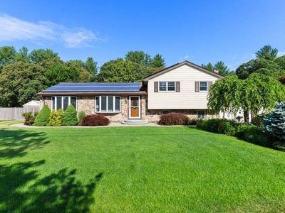 22 Carleton Rd, Tewksbury, MA, 01876