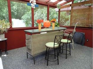 1779 Edgerton St, Saint Paul, MN 55117