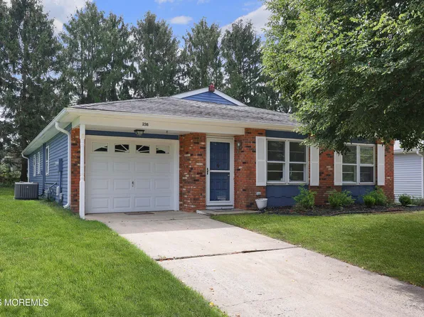 238 Lions Head Boulevard S, Brick, NJ 08723