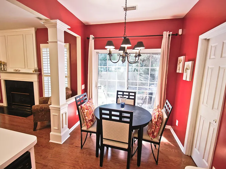 824 Autumn Rain Ln — Photo 3