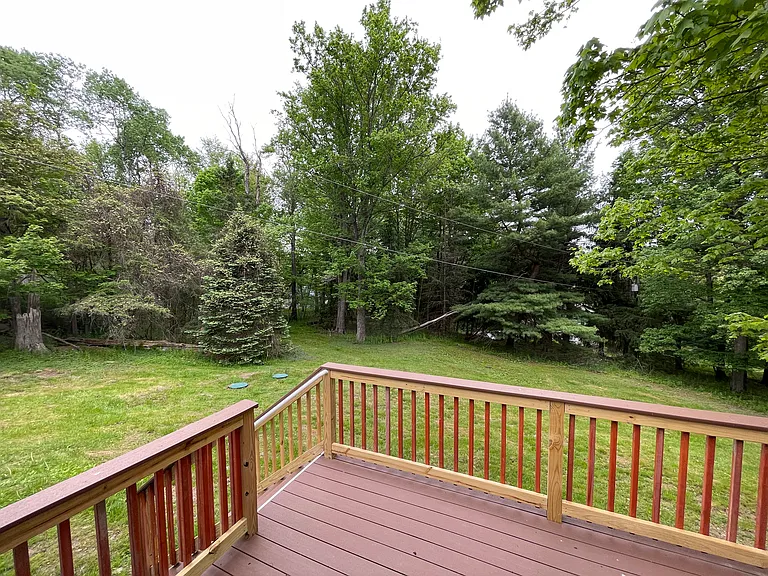 20 Glenn Ave — Photo 22