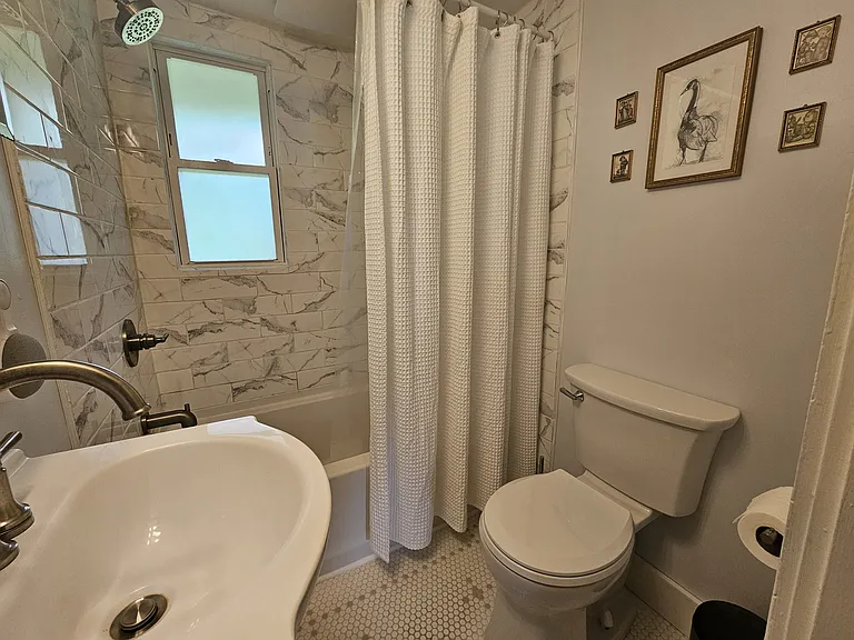 25 Shepard St #B — Photo 12