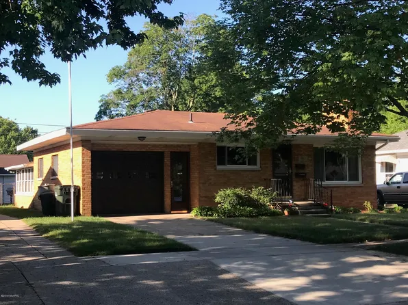 1957 Cutler Ave, Muskegon, MI 49441