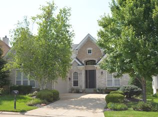 573 Fairway Oaks Dr, Eureka, MO