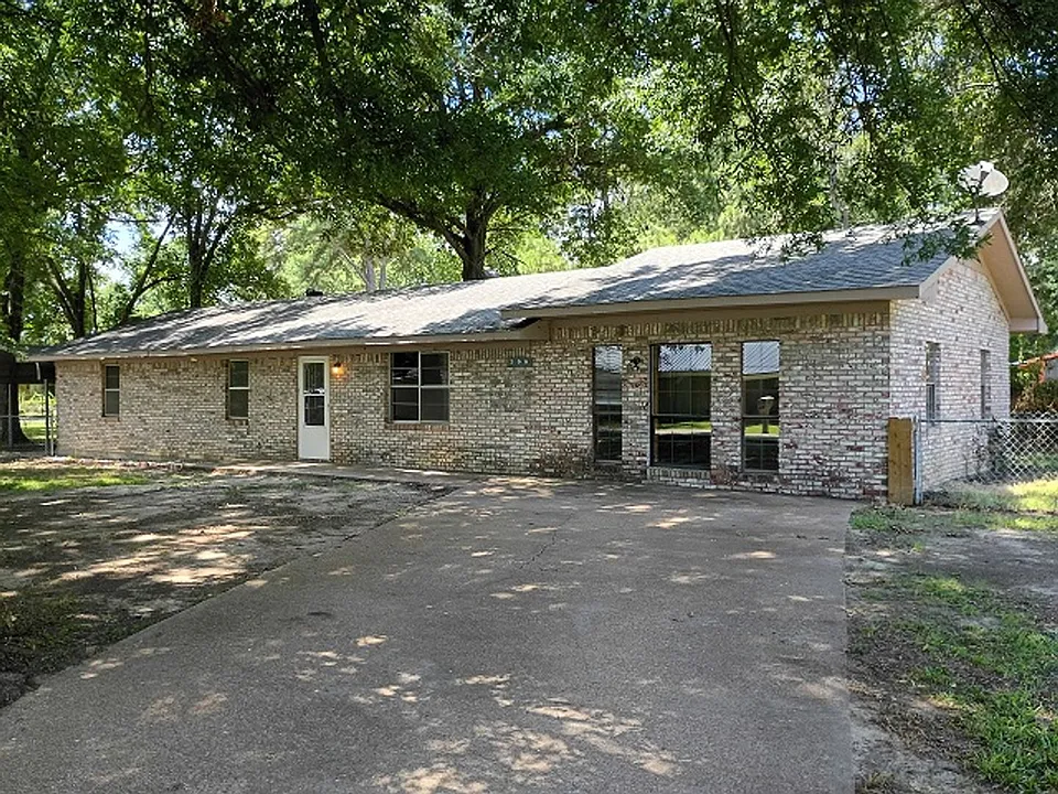 300 Slayden St