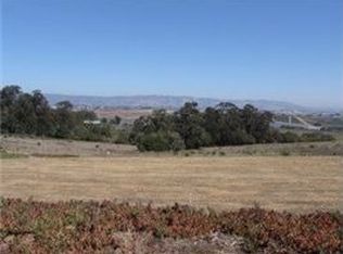 570 San Andreas Rd, Watsonville, CA 95076