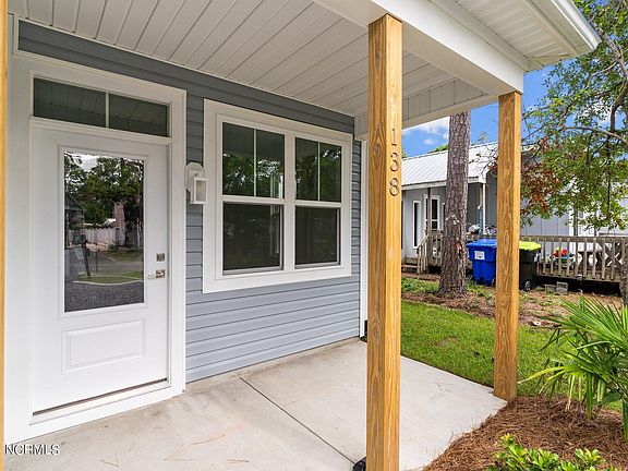 3rd image of 138 NE 75th Street