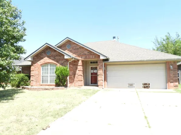 717 Woodbriar, Noble, OK 73068