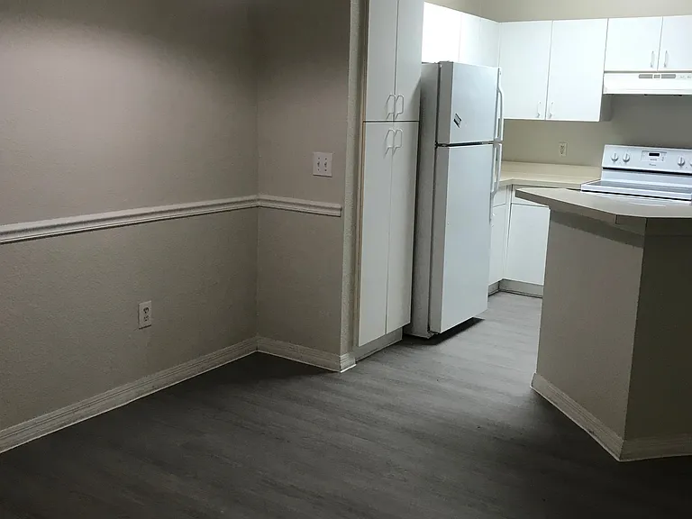 3605 Conroy Rd #513 — Photo 1