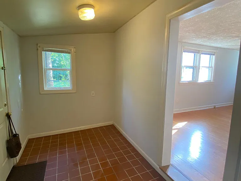 341 Shawnee Ave — Photo 3
