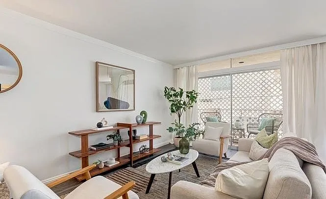 1200 N Flores St #29 — Photo 1