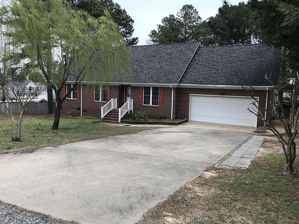 1st image of 39 Wedgewood Ct
