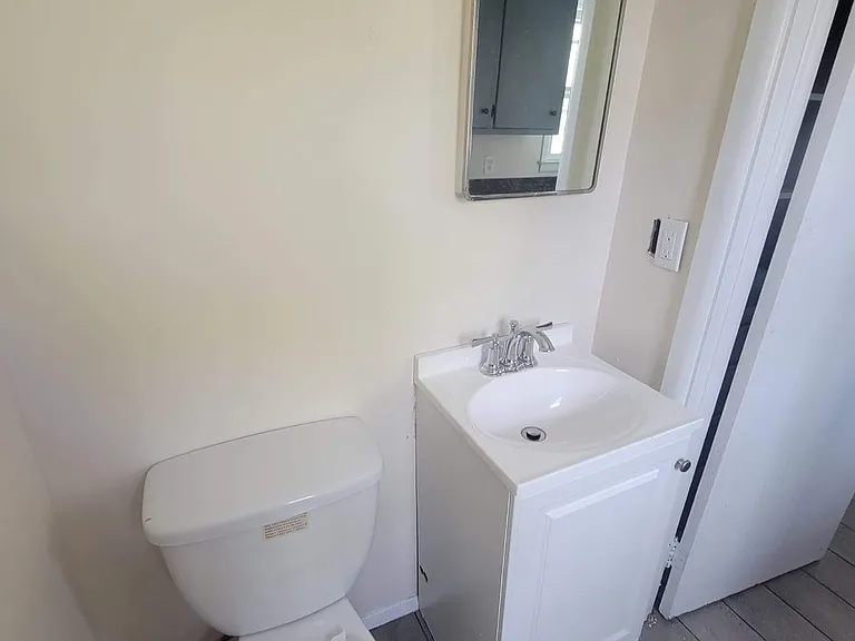 539 Bloomingrove Dr #2 — Photo 5