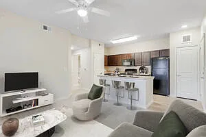 Hutchins Gateway Apartments — Photo 8